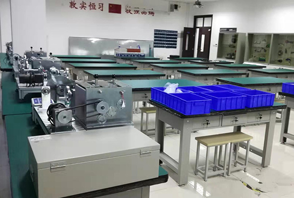 機械設計基礎實訓室（shì）